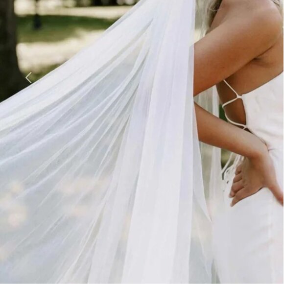 Grace Loves Lace White Bridal Veil - Grace Veil - Picture 9 of 13